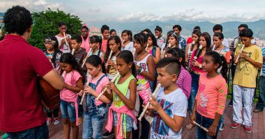 Sonidos de Esperanza: Música para el Futuro de Colombia